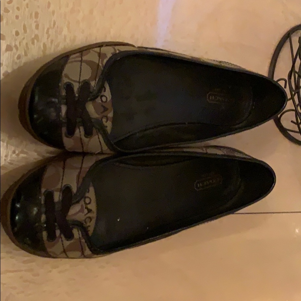 Coach Flats- Authentic